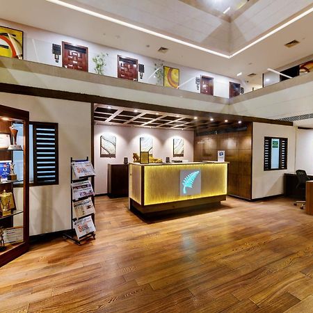 The Fern Residency Rajkot Hotel Exterior foto