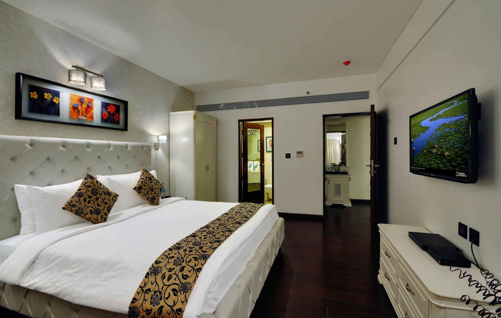 The Fern Residency Rajkot Hotel Exterior foto